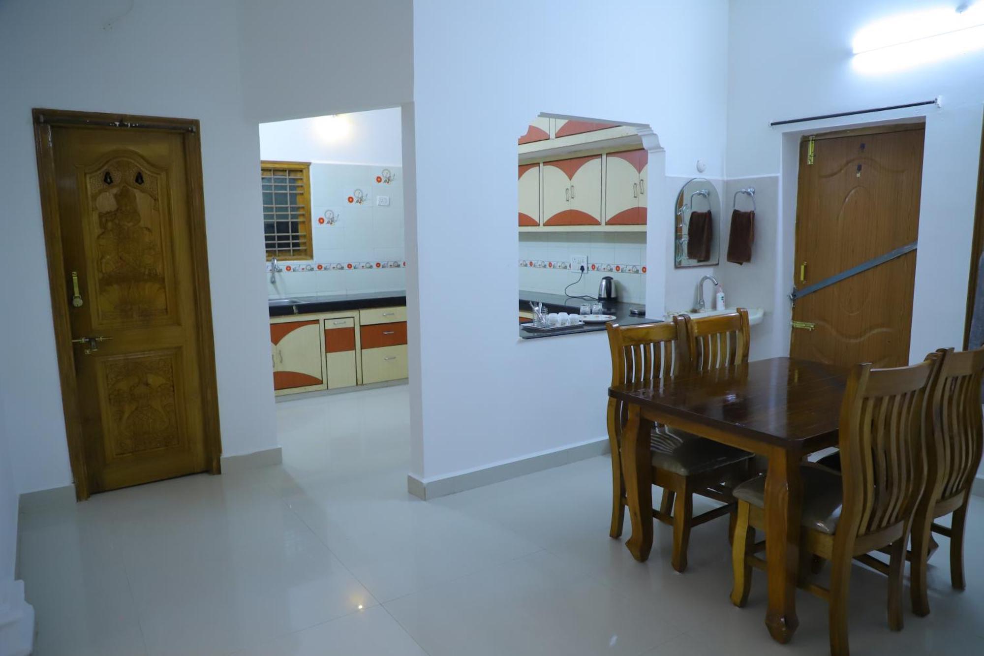 Nanda Mohan Homestay- Luxuries Ac Apartment Close To Alipiri Foothills-Kapila Teertham And Iskcon Temple Tirupati Exterior photo