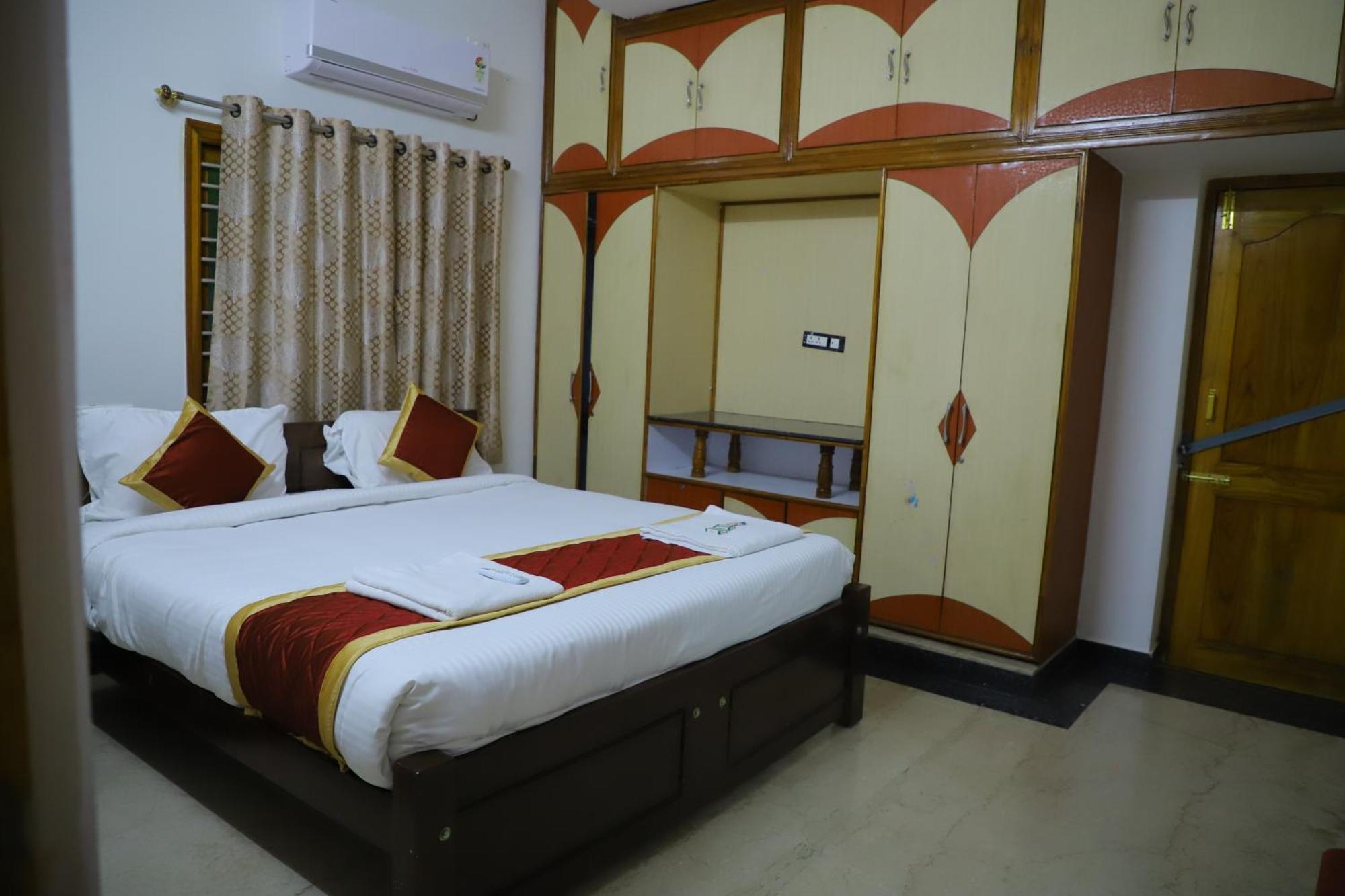 Nanda Mohan Homestay- Luxuries Ac Apartment Close To Alipiri Foothills-Kapila Teertham And Iskcon Temple Tirupati Exterior photo