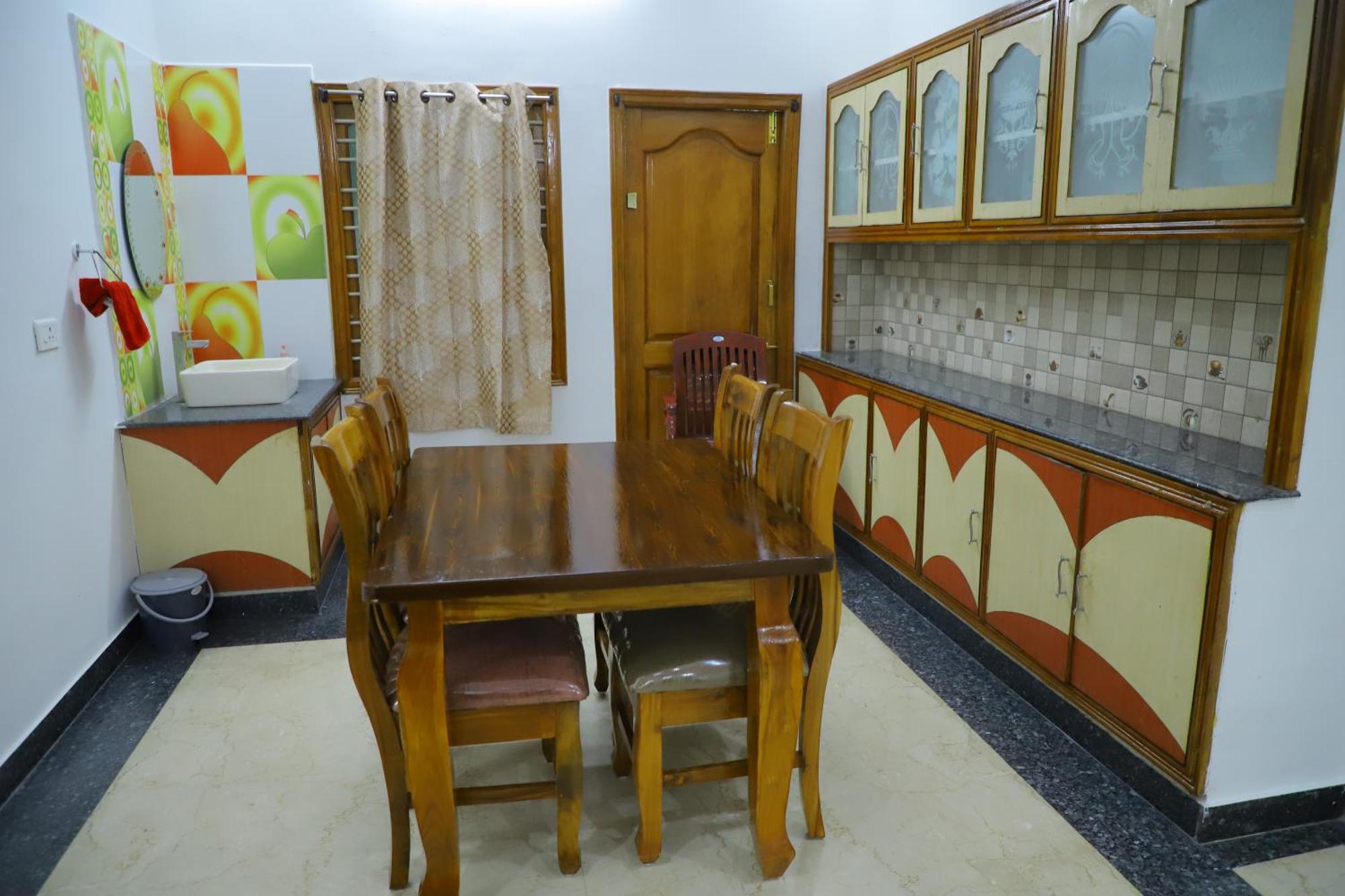 Nanda Mohan Homestay- Luxuries Ac Apartment Close To Alipiri Foothills-Kapila Teertham And Iskcon Temple Tirupati Exterior photo