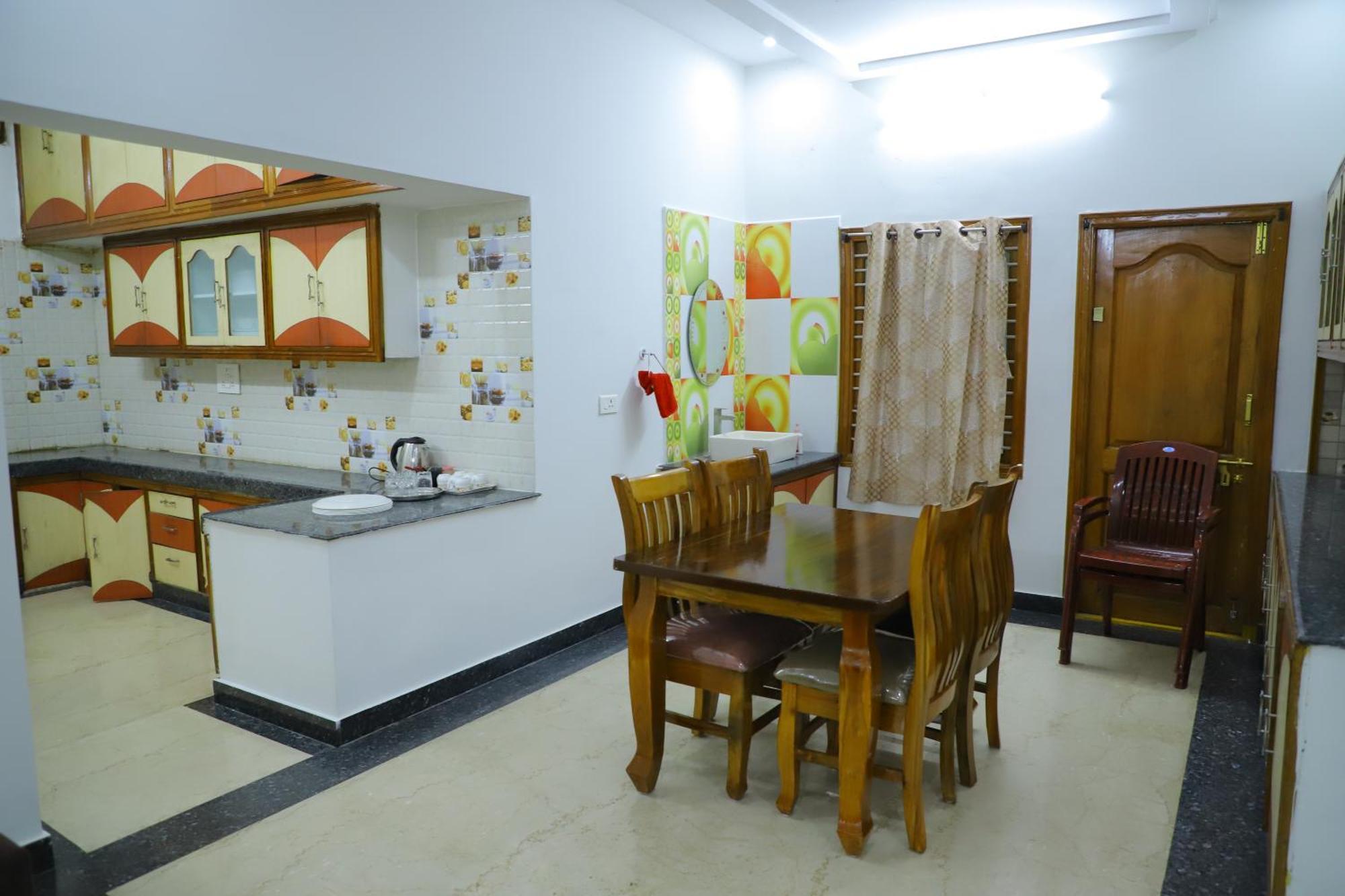 Nanda Mohan Homestay- Luxuries Ac Apartment Close To Alipiri Foothills-Kapila Teertham And Iskcon Temple Tirupati Exterior photo